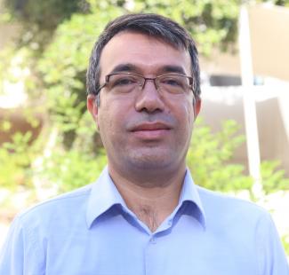 حیدر کشاورز